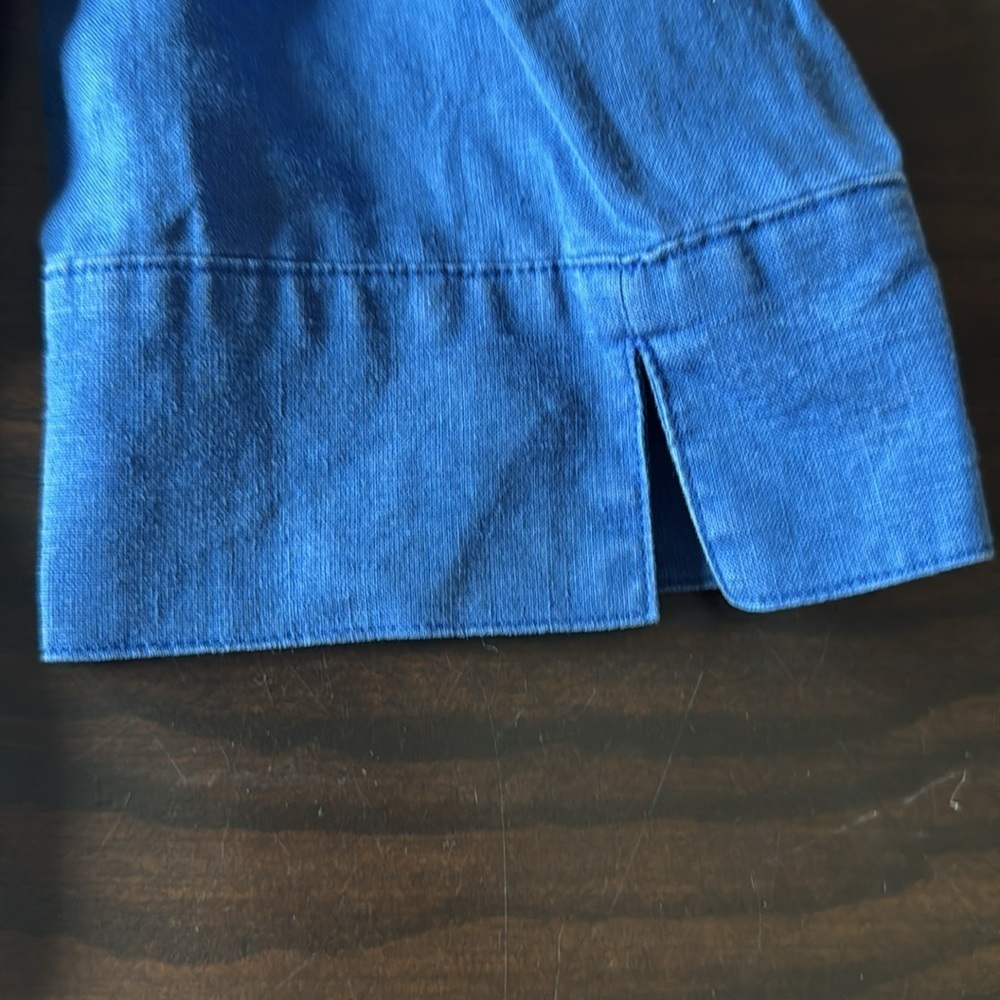 Chico’s Linen Button Up Size 0 - Picture 4 of 5